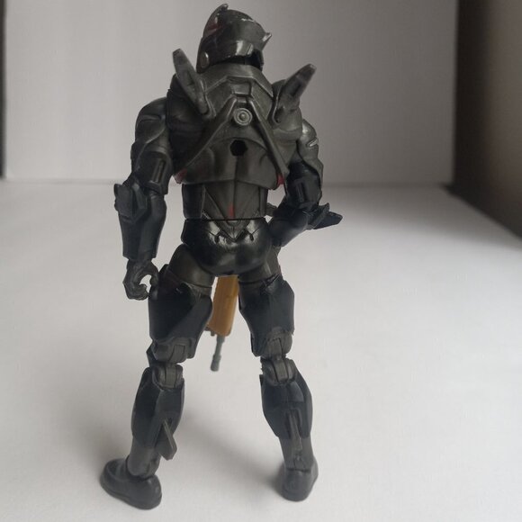 Fortnite Omega Toy Figurine 4" Tall with Weapons Scar Gun and Parasol - Picture 4 of 16